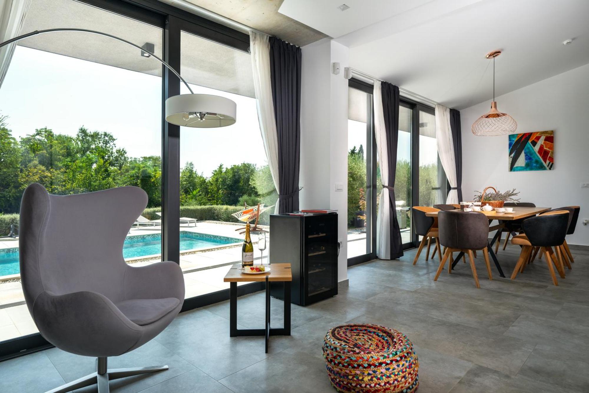 Martincic Residence - 5 Stars Luxury With Pool Heating On 4000M2 Rakalj 外观 照片