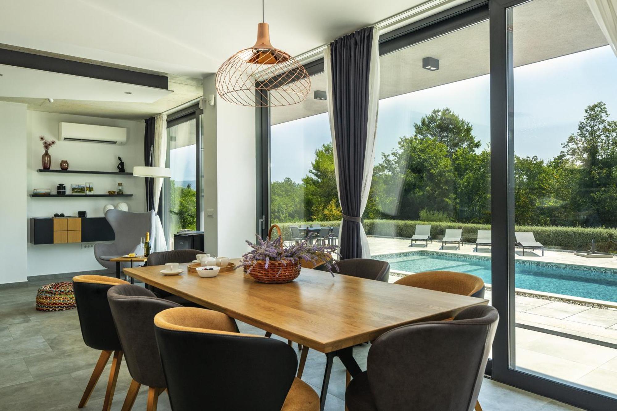 Martincic Residence - 5 Stars Luxury With Pool Heating On 4000M2 Rakalj 外观 照片
