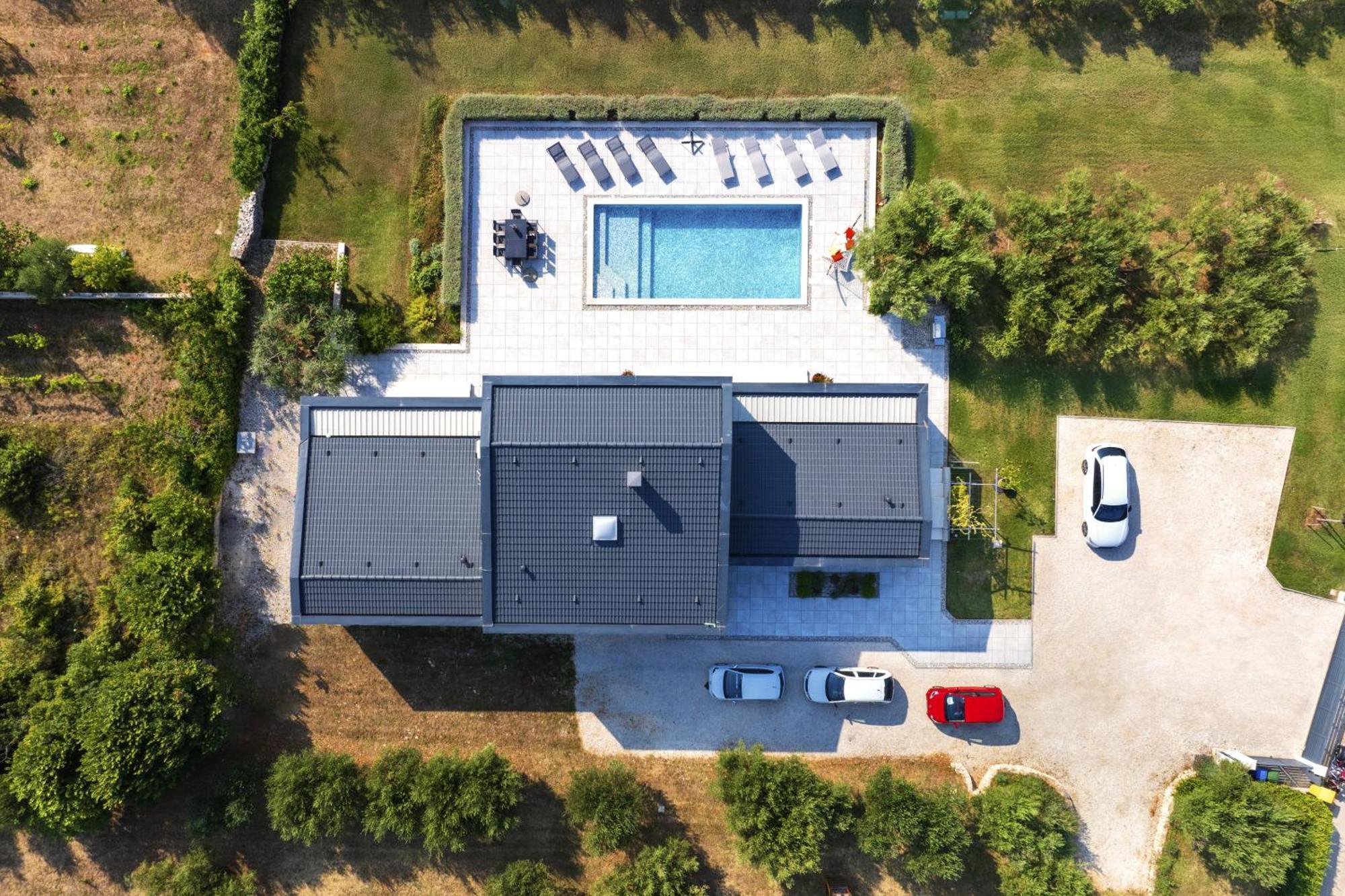 Martincic Residence - 5 Stars Luxury With Pool Heating On 4000M2 Rakalj 外观 照片